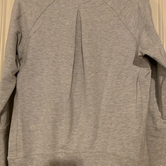 Lululemon Pullover - Picture 8 of 9